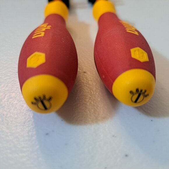 NEW 2 pcs Wiha 3.5mm 9/64" Insulated SlimLine Slot Screwdriver 32046 Germany - Picture 6 of 6